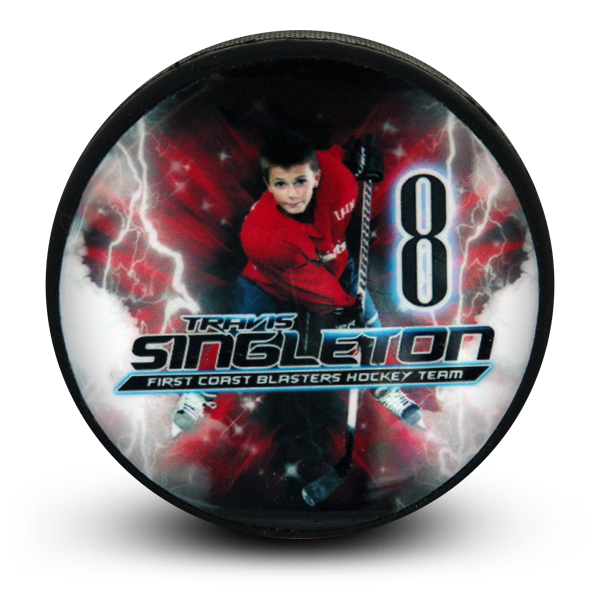 Personalized senior team hockey puck gift ideas to add the pictures Best photo sports customized hockey puck to add pictures to make your gift ideas